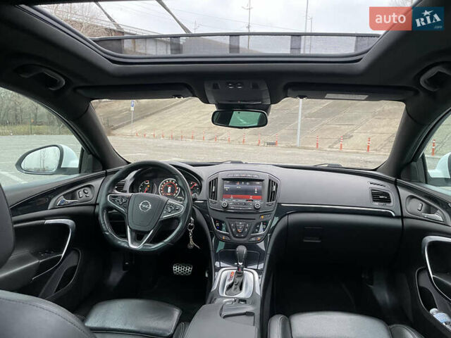 Білий Опель Інсігнія, об'ємом двигуна 1.96 л та пробігом 298 тис. км за 10800 $, фото 23 на Automoto.ua