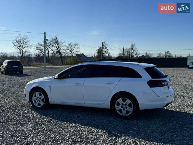 Білий Опель Інсігнія, об'ємом двигуна 1.96 л та пробігом 278 тис. км за 10000 $, фото 22 на Automoto.ua