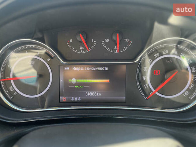 Білий Опель Інсігнія, об'ємом двигуна 2 л та пробігом 334 тис. км за 9150 $, фото 16 на Automoto.ua