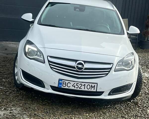 Білий Опель Інсігнія, об'ємом двигуна 2 л та пробігом 191 тис. км за 8200 $, фото 9 на Automoto.ua