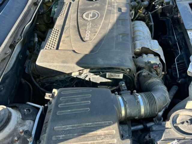 Білий Опель Інсігнія, об'ємом двигуна 1.96 л та пробігом 280 тис. км за 12500 $, фото 9 на Automoto.ua