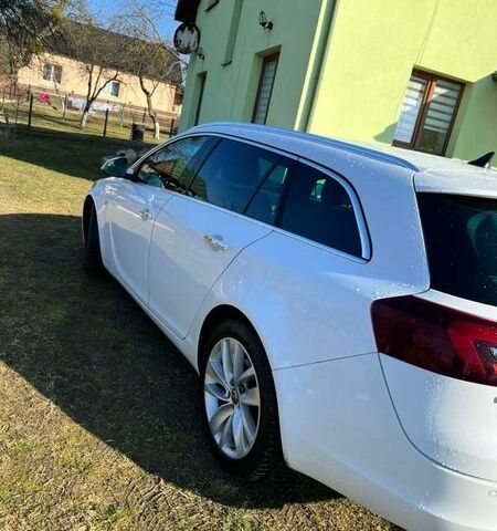 Білий Опель Інсігнія, об'ємом двигуна 1.96 л та пробігом 280 тис. км за 13500 $, фото 15 на Automoto.ua