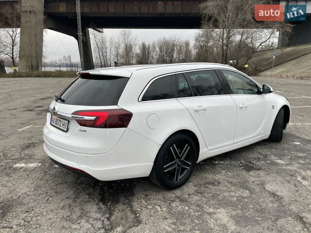 Білий Опель Інсігнія, об'ємом двигуна 1.96 л та пробігом 298 тис. км за 10800 $, фото 9 на Automoto.ua
