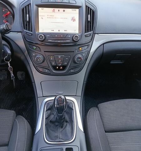 Белый Опель Инсигния, объемом двигателя 2 л и пробегом 280 тыс. км за 8450 $, фото 29 на Automoto.ua