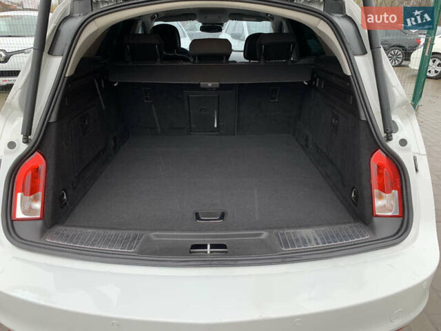 Белый Опель Инсигния, объемом двигателя 2 л и пробегом 179 тыс. км за 9399 $, фото 27 на Automoto.ua