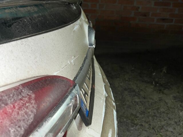 Білий Опель Інсігнія, об'ємом двигуна 2 л та пробігом 308 тис. км за 8500 $, фото 8 на Automoto.ua