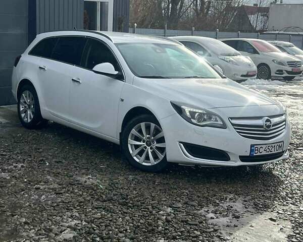 Білий Опель Інсігнія, об'ємом двигуна 2 л та пробігом 191 тис. км за 8200 $, фото 10 на Automoto.ua