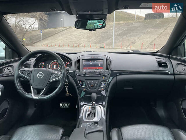 Белый Опель Инсигния, объемом двигателя 1.96 л и пробегом 298 тыс. км за 9950 $, фото 19 на Automoto.ua