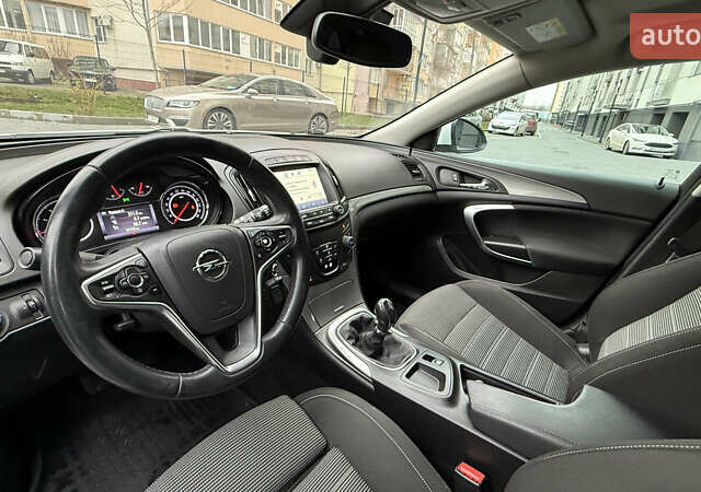 Белый Опель Инсигния, объемом двигателя 1.96 л и пробегом 241 тыс. км за 9800 $, фото 34 на Automoto.ua