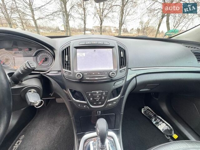 Белый Опель Инсигния, объемом двигателя 2 л и пробегом 248 тыс. км за 11200 $, фото 52 на Automoto.ua