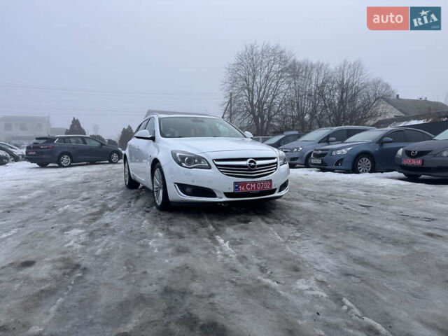 Білий Опель Інсігнія, об'ємом двигуна 2 л та пробігом 230 тис. км за 9600 $, фото 7 на Automoto.ua