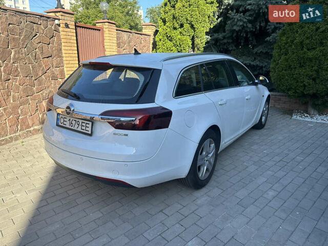 Белый Опель Инсигния, объемом двигателя 1.96 л и пробегом 300 тыс. км за 9000 $, фото 8 на Automoto.ua