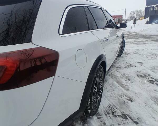 Білий Опель Інсігнія, об'ємом двигуна 1.96 л та пробігом 226 тис. км за 11100 $, фото 25 на Automoto.ua