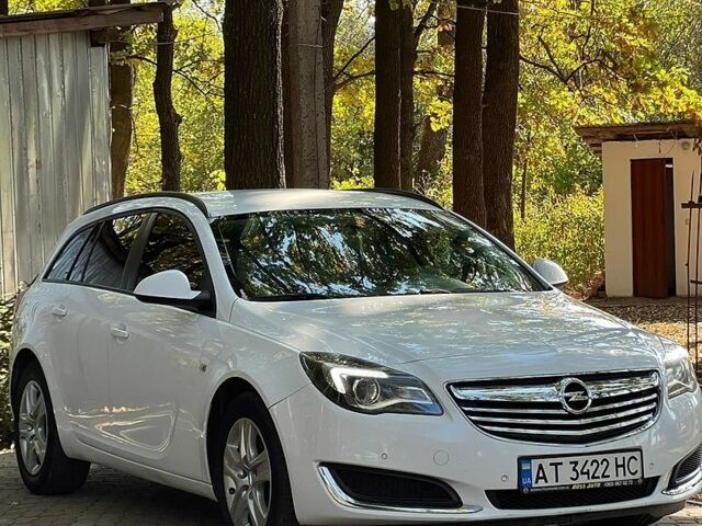 Білий Опель Інсігнія, об'ємом двигуна 2 л та пробігом 265 тис. км за 8200 $, фото 10 на Automoto.ua