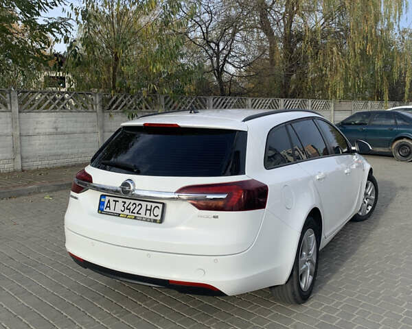 Білий Опель Інсігнія, об'ємом двигуна 1.96 л та пробігом 264 тис. км за 8700 $, фото 10 на Automoto.ua