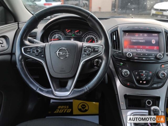 Белый Опель Инсигния, объемом двигателя 2 л и пробегом 243 тыс. км за 9450 $, фото 15 на Automoto.ua