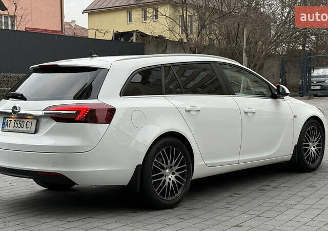 Белый Опель Инсигния, объемом двигателя 1.96 л и пробегом 241 тыс. км за 9800 $, фото 9 на Automoto.ua