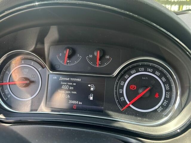 Білий Опель Інсігнія, об'ємом двигуна 1.96 л та пробігом 206 тис. км за 9000 $, фото 13 на Automoto.ua