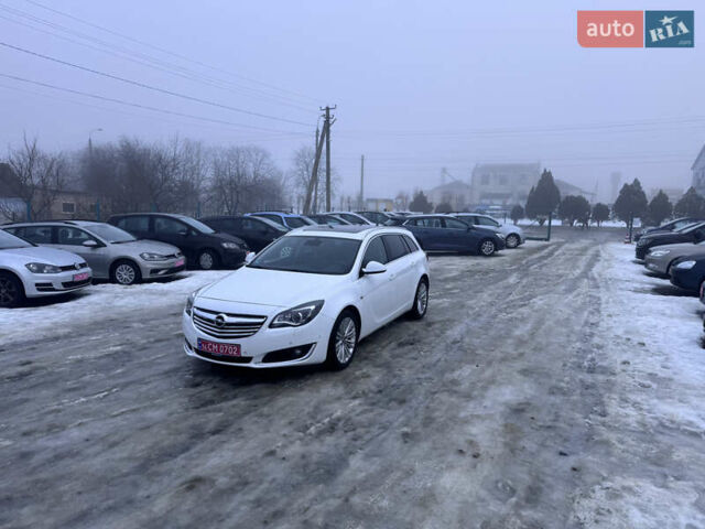 Білий Опель Інсігнія, об'ємом двигуна 2 л та пробігом 230 тис. км за 9600 $, фото 21 на Automoto.ua