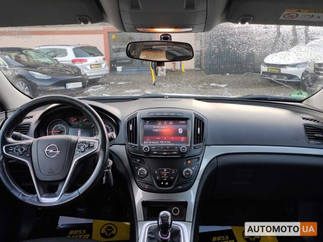 Белый Опель Инсигния, объемом двигателя 2 л и пробегом 243 тыс. км за 9450 $, фото 16 на Automoto.ua