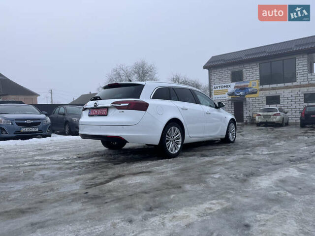 Білий Опель Інсігнія, об'ємом двигуна 2 л та пробігом 230 тис. км за 9600 $, фото 11 на Automoto.ua