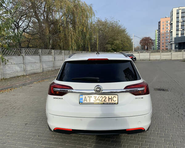 Білий Опель Інсігнія, об'ємом двигуна 1.96 л та пробігом 264 тис. км за 8700 $, фото 9 на Automoto.ua