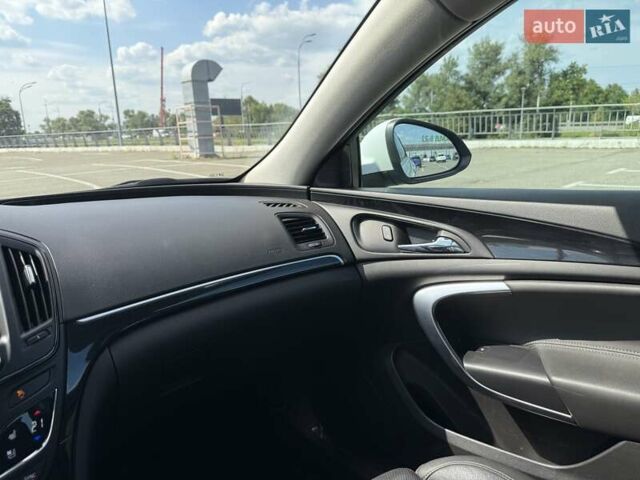 Белый Опель Инсигния, объемом двигателя 1.96 л и пробегом 295 тыс. км за 12000 $, фото 12 на Automoto.ua