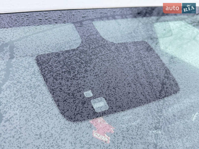 Белый Опель Инсигния, объемом двигателя 2 л и пробегом 248 тыс. км за 10650 $, фото 61 на Automoto.ua