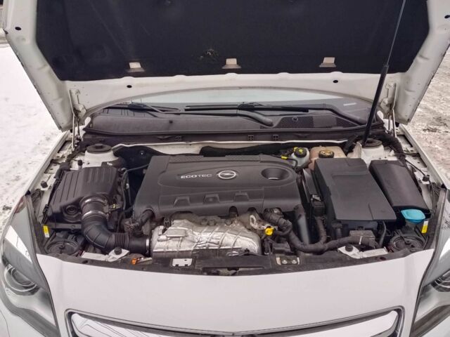 Білий Опель Інсігнія, об'ємом двигуна 2 л та пробігом 270 тис. км за 9850 $, фото 21 на Automoto.ua