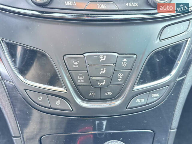 Белый Опель Инсигния, объемом двигателя 2 л и пробегом 248 тыс. км за 10650 $, фото 56 на Automoto.ua