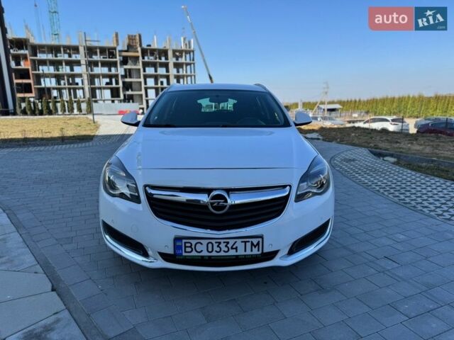 Білий Опель Інсігнія, об'ємом двигуна 1.6 л та пробігом 288 тис. км за 7750 $, фото 1 на Automoto.ua
