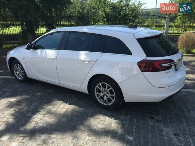 Белый Опель Инсигния, объемом двигателя 1.6 л и пробегом 220 тыс. км за 11500 $, фото 11 на Automoto.ua