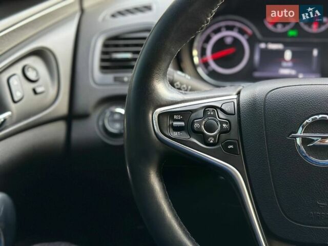 Белый Опель Инсигния, объемом двигателя 1.96 л и пробегом 256 тыс. км за 11990 $, фото 14 на Automoto.ua