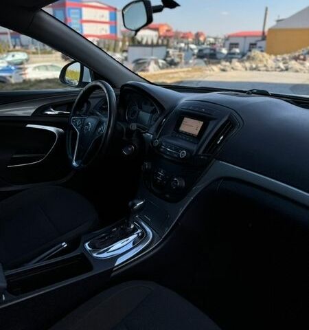 Білий Опель Інсігнія, об'ємом двигуна 1.6 л та пробігом 288 тис. км за 8300 $, фото 29 на Automoto.ua