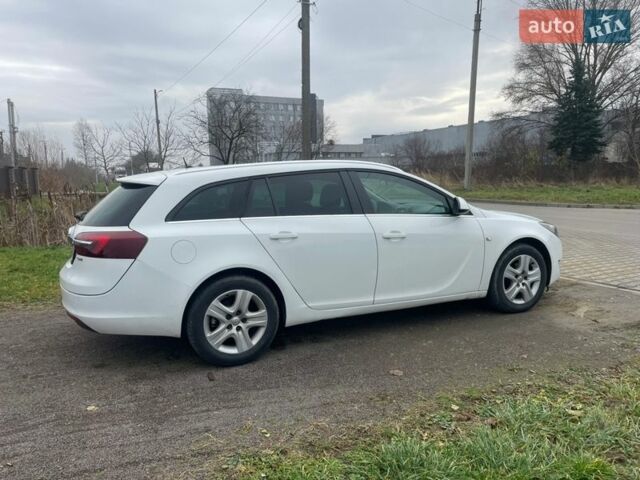 Белый Опель Инсигния, объемом двигателя 1.6 л и пробегом 285 тыс. км за 8200 $, фото 3 на Automoto.ua