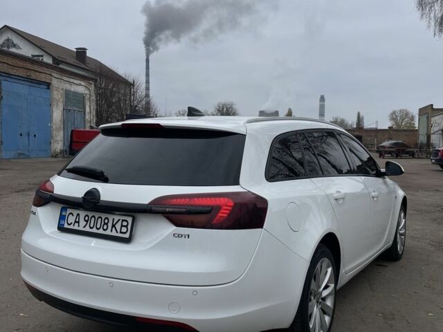 Белый Опель Инсигния, объемом двигателя 1.6 л и пробегом 211 тыс. км за 11500 $, фото 4 на Automoto.ua