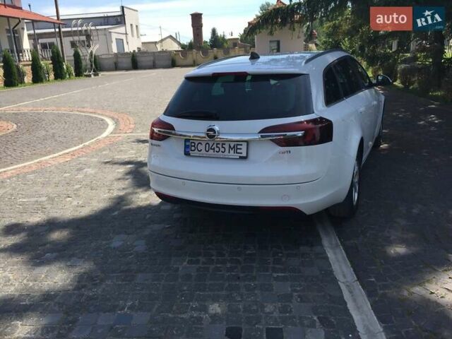 Белый Опель Инсигния, объемом двигателя 1.6 л и пробегом 220 тыс. км за 11500 $, фото 13 на Automoto.ua