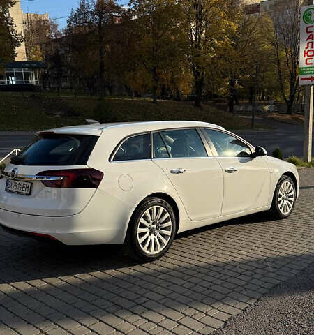 Белый Опель Инсигния, объемом двигателя 1.6 л и пробегом 234 тыс. км за 11600 $, фото 11 на Automoto.ua