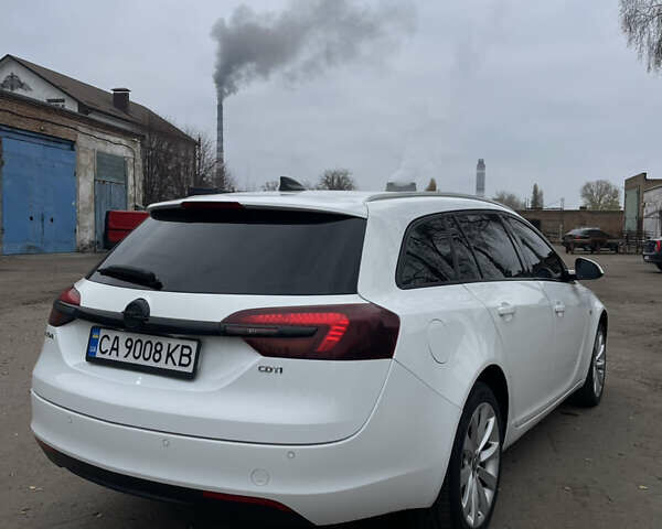 Белый Опель Инсигния, объемом двигателя 1.6 л и пробегом 214 тыс. км за 11300 $, фото 3 на Automoto.ua