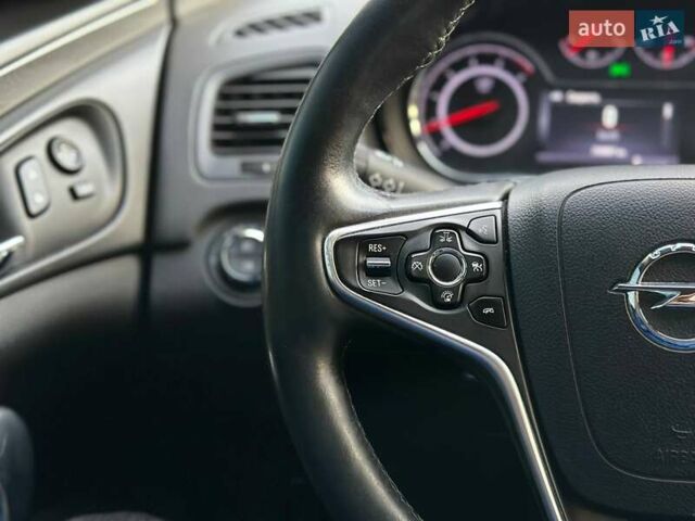 Белый Опель Инсигния, объемом двигателя 1.96 л и пробегом 256 тыс. км за 12500 $, фото 14 на Automoto.ua