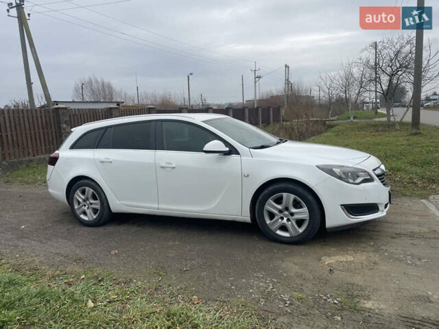 Белый Опель Инсигния, объемом двигателя 1.6 л и пробегом 285 тыс. км за 12000 $, фото 3 на Automoto.ua