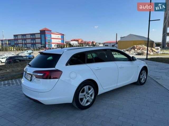 Білий Опель Інсігнія, об'ємом двигуна 1.6 л та пробігом 288 тис. км за 8300 $, фото 7 на Automoto.ua