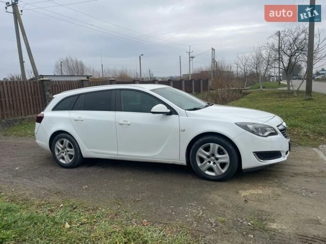 Белый Опель Инсигния, объемом двигателя 1.6 л и пробегом 285 тыс. км за 8200 $, фото 2 на Automoto.ua