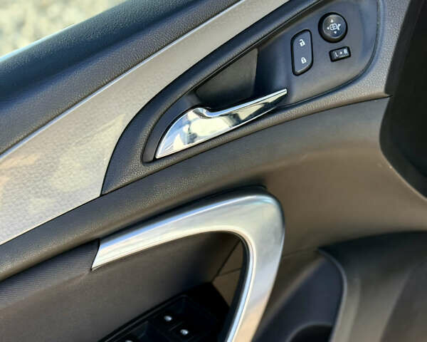 Белый Опель Инсигния, объемом двигателя 1.6 л и пробегом 279 тыс. км за 10999 $, фото 13 на Automoto.ua