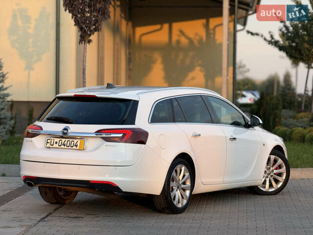Белый Опель Инсигния, объемом двигателя 2 л и пробегом 340 тыс. км за 9600 $, фото 35 на Automoto.ua