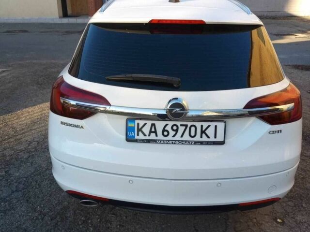 Белый Опель Инсигния, объемом двигателя 2 л и пробегом 3 тыс. км за 12300 $, фото 2 на Automoto.ua