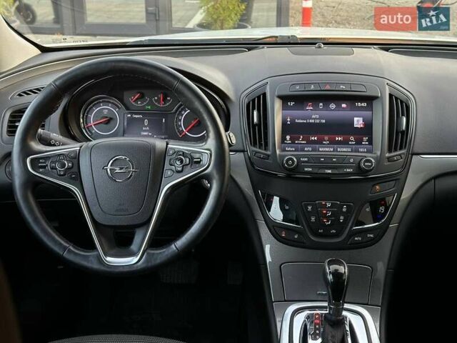 Білий Опель Інсігнія, об'ємом двигуна 1.96 л та пробігом 256 тис. км за 12500 $, фото 9 на Automoto.ua