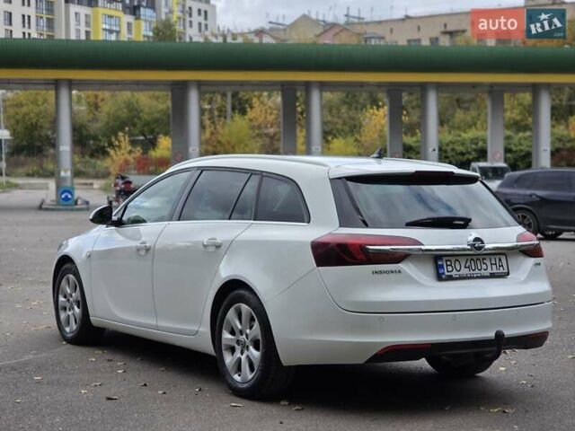 Білий Опель Інсігнія, об'ємом двигуна 1.6 л та пробігом 211 тис. км за 9999 $, фото 3 на Automoto.ua