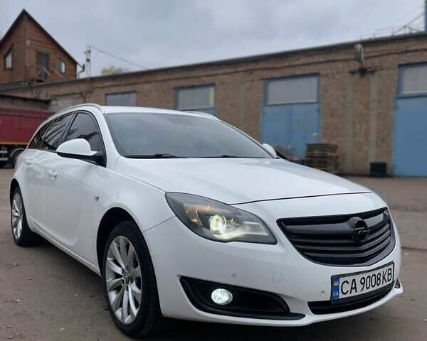 Белый Опель Инсигния, объемом двигателя 1.6 л и пробегом 214 тыс. км за 11300 $, фото 1 на Automoto.ua