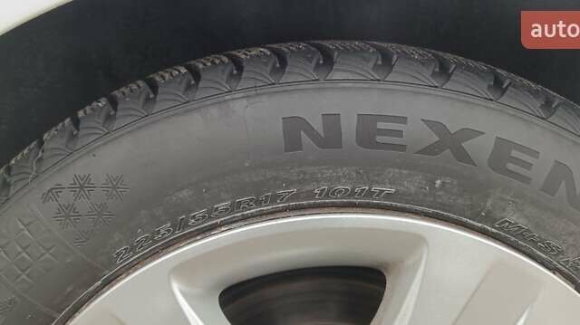 Білий Опель Інсігнія, об'ємом двигуна 1.6 л та пробігом 227 тис. км за 9500 $, фото 4 на Automoto.ua